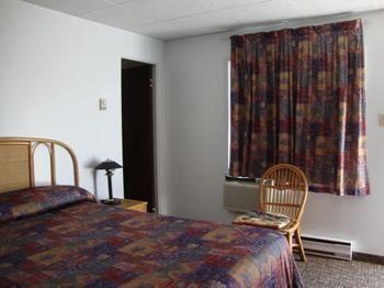 Motel De La Riviere Saint-Félicien Eksteriør billede